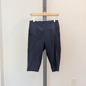 Baleaf Navy 3/4 Length Leggings